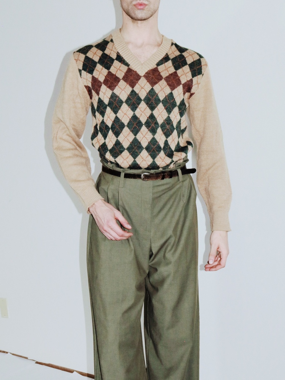 Beige Argyle V-Neck Sweater - Classic Men's Knit